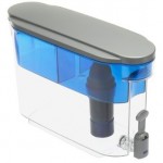 PUR stage water dispenser
