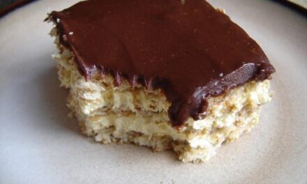 Chocolate Eclair Cake