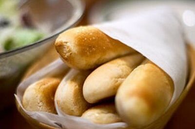 Olive Garden Breadsticks – Olive Garden Recipes [Copycat]