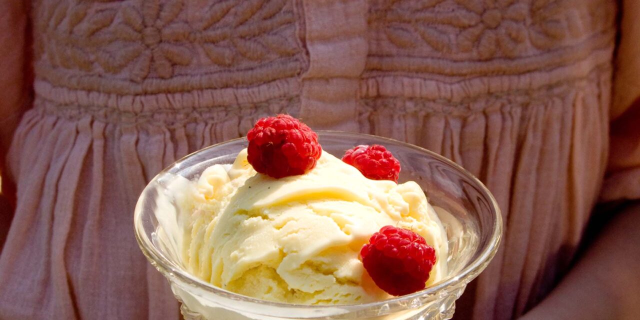 Lemon Ice Cream Recipe – Cheesecake Style