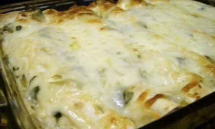 Green Chile Chicken Enchiladas Recipe