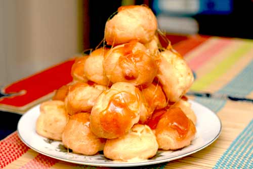 Croquembouche